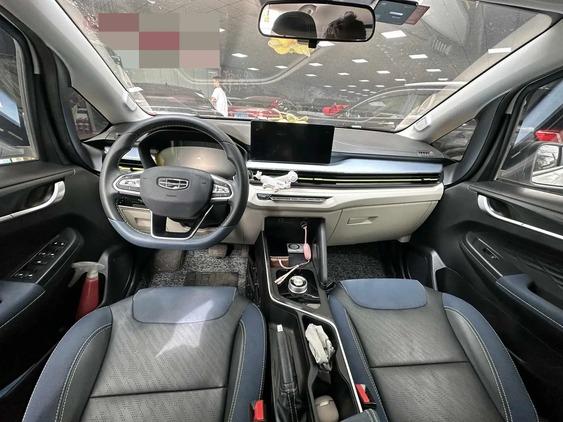 2021 GEOMETRY EX3 thumbnail 3