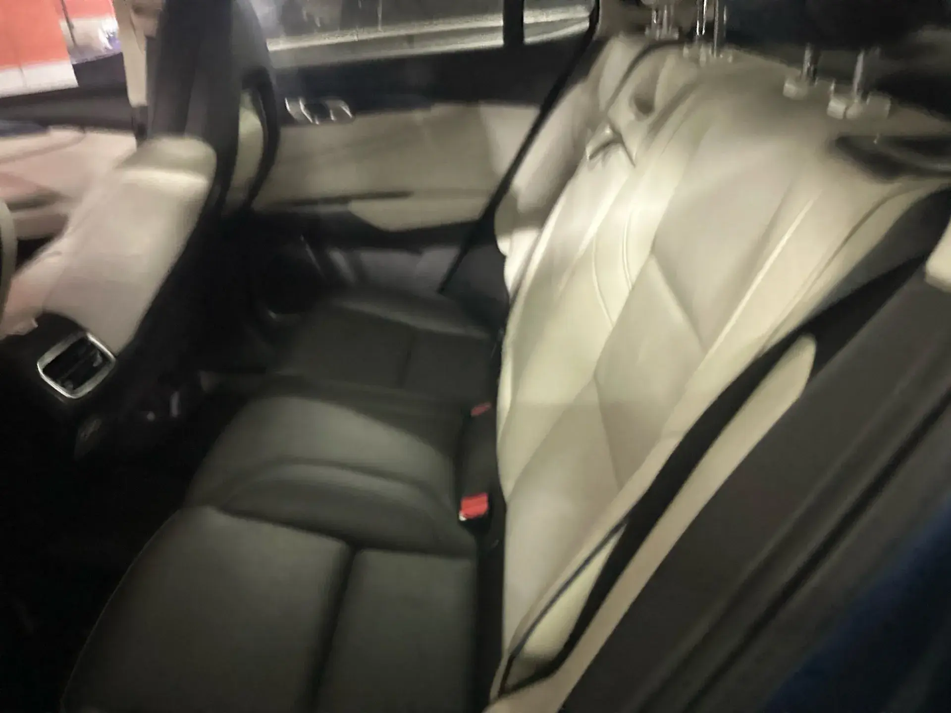 2017 LYNK&CO 01 thumbnail 4