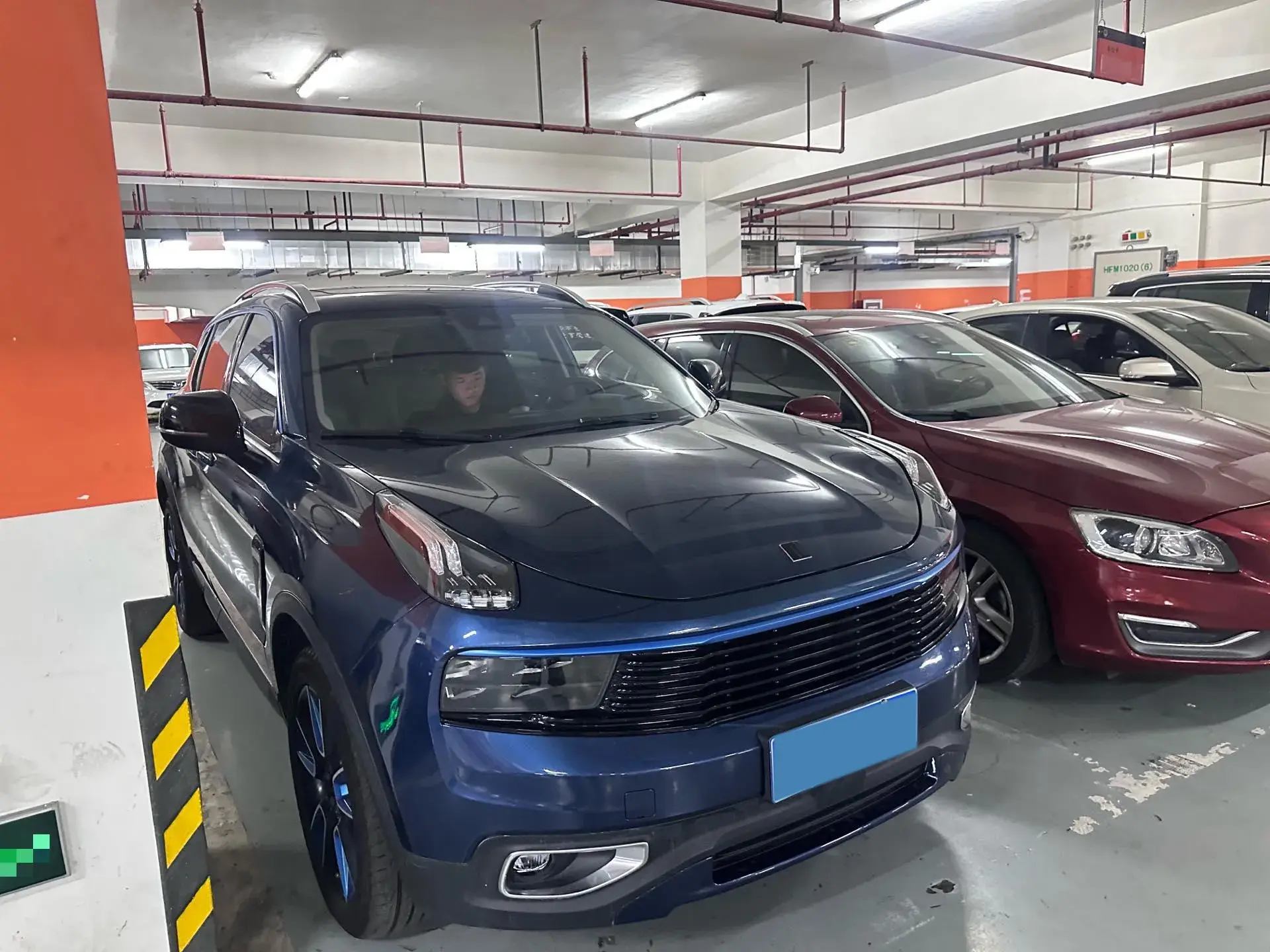 2017 LYNK&CO 01 thumbnail 3