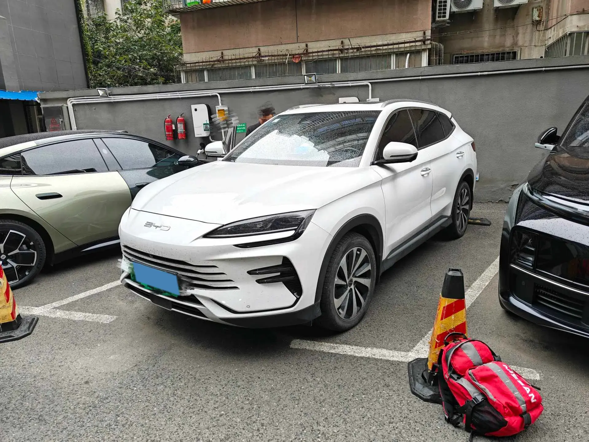 2023 BYD SONG thumbnail 2