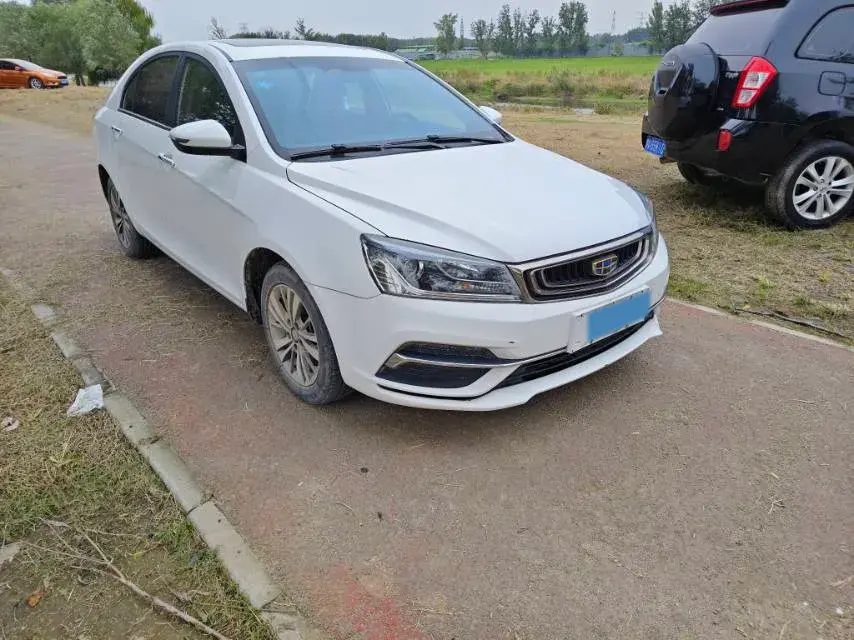 2018 GEELY EMGRAND thumbnail 3