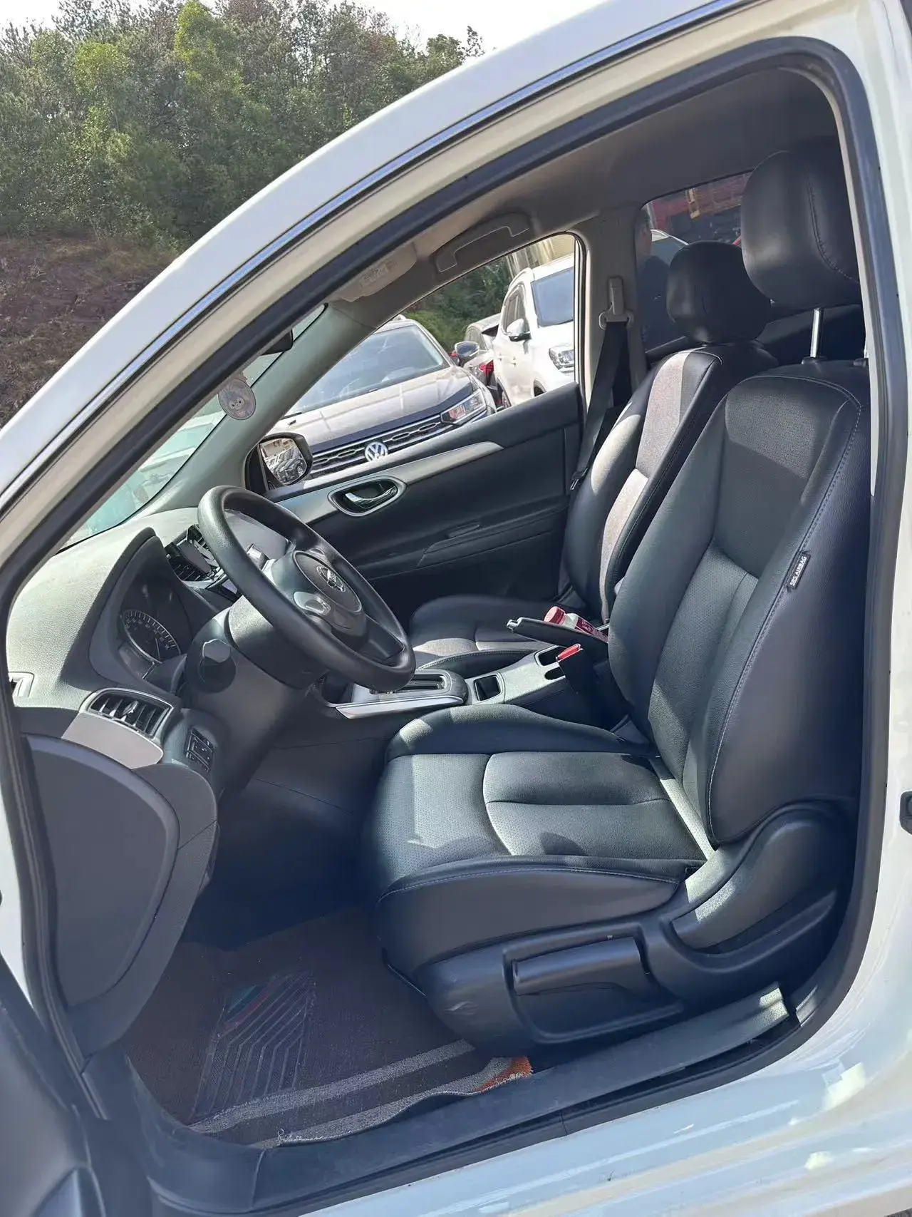 2021 NISSAN SYLPHY thumbnail 3