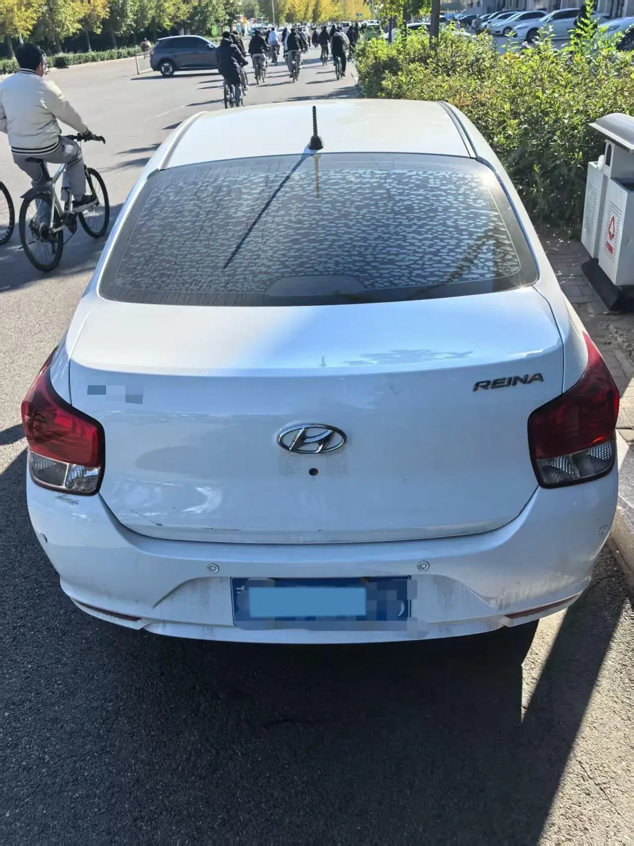 2017 HYUNDAI REINA thumbnail 2