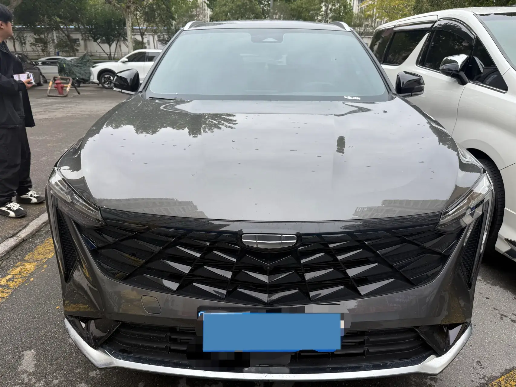 2024 GEELY AZKARRA thumbnail 2