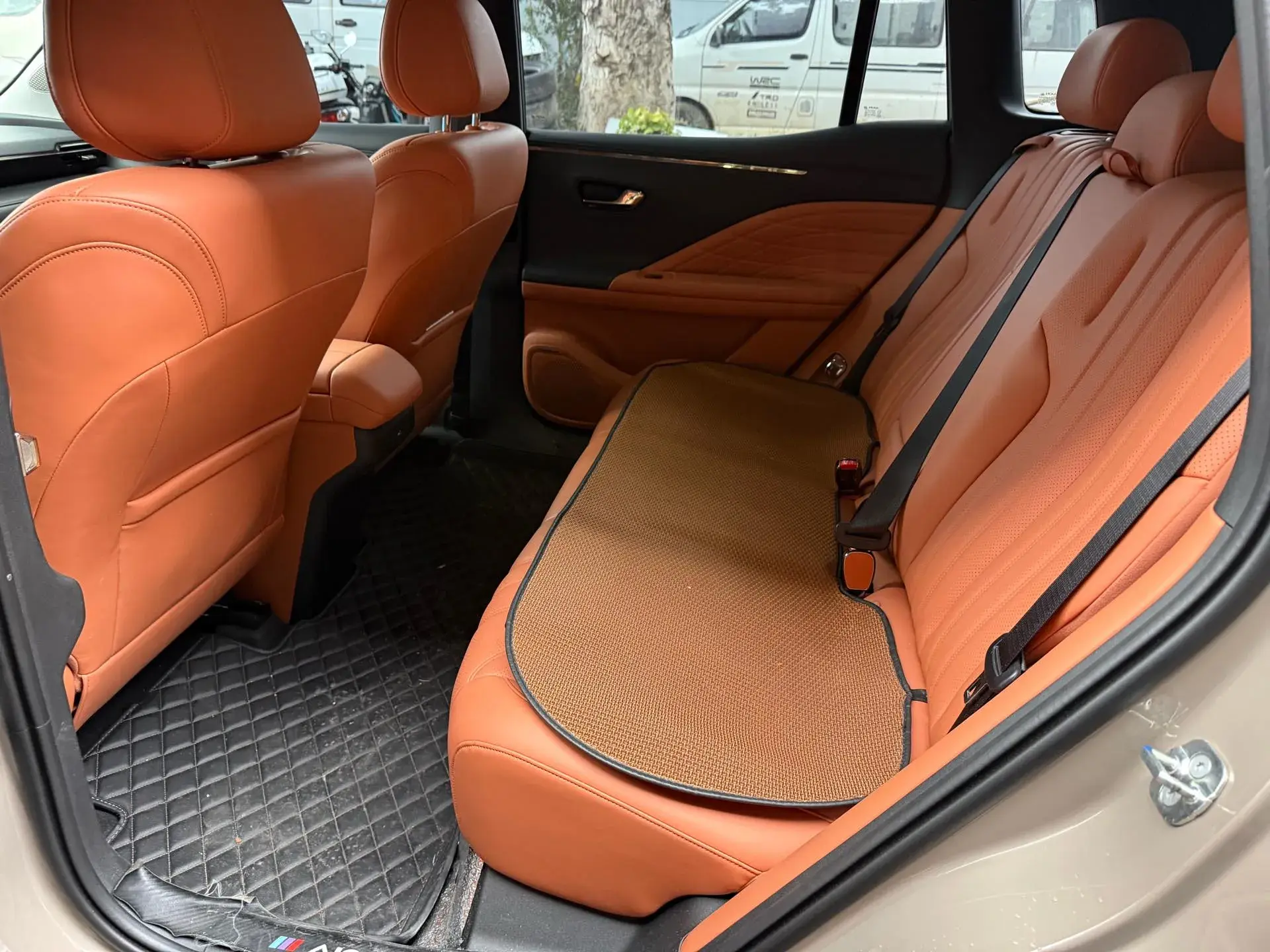 2024 AION V thumbnail 4