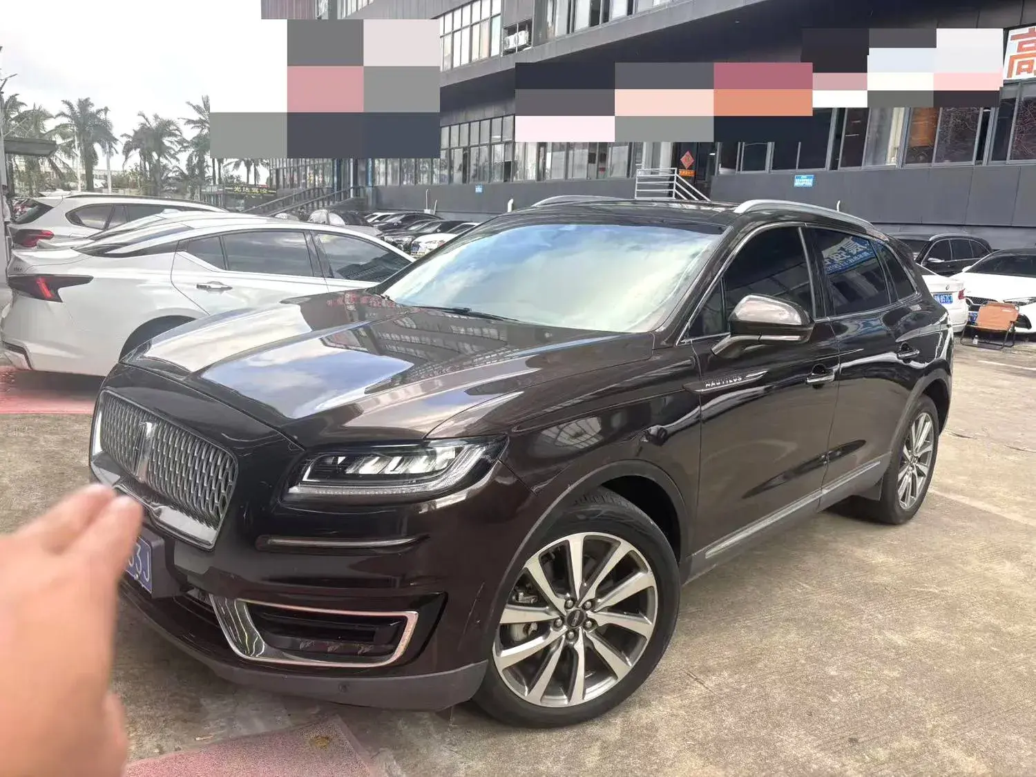 2019 LINCOLN NAUTILUS view 1