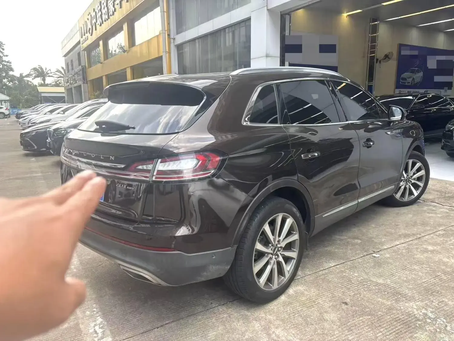 2019 LINCOLN NAUTILUS thumbnail 4