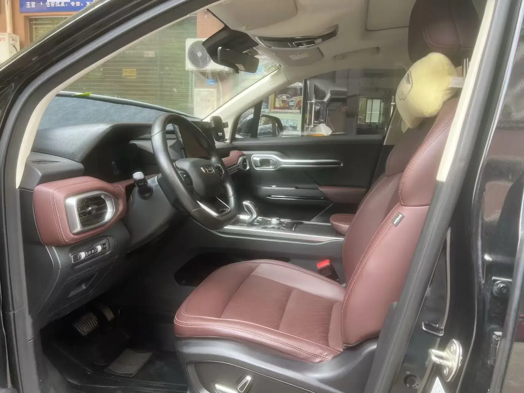 2020 GEELY OKAVANGO thumbnail 2