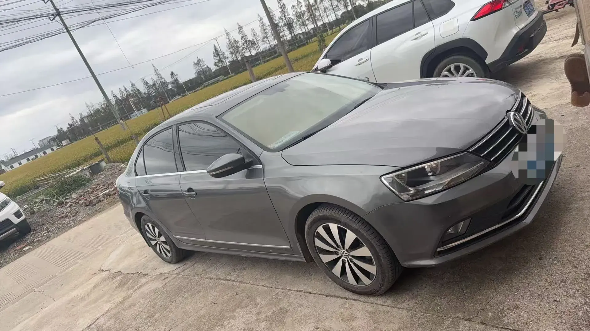 2018 VOLKSWAGEN SAGITAR thumbnail 2