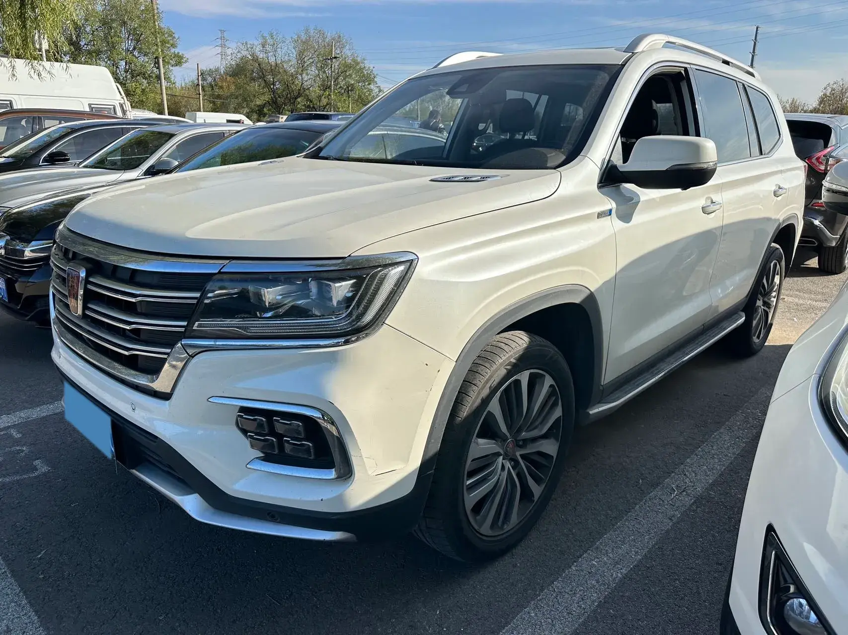 2018 ROEWE RX8 view 1