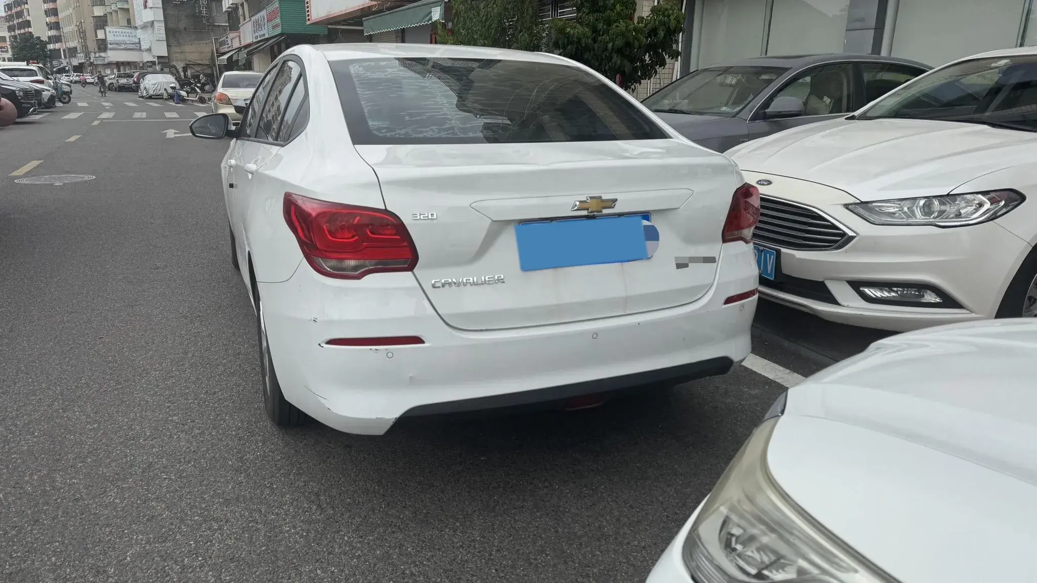 2019 CHEVROLET CAVALIER thumbnail 3