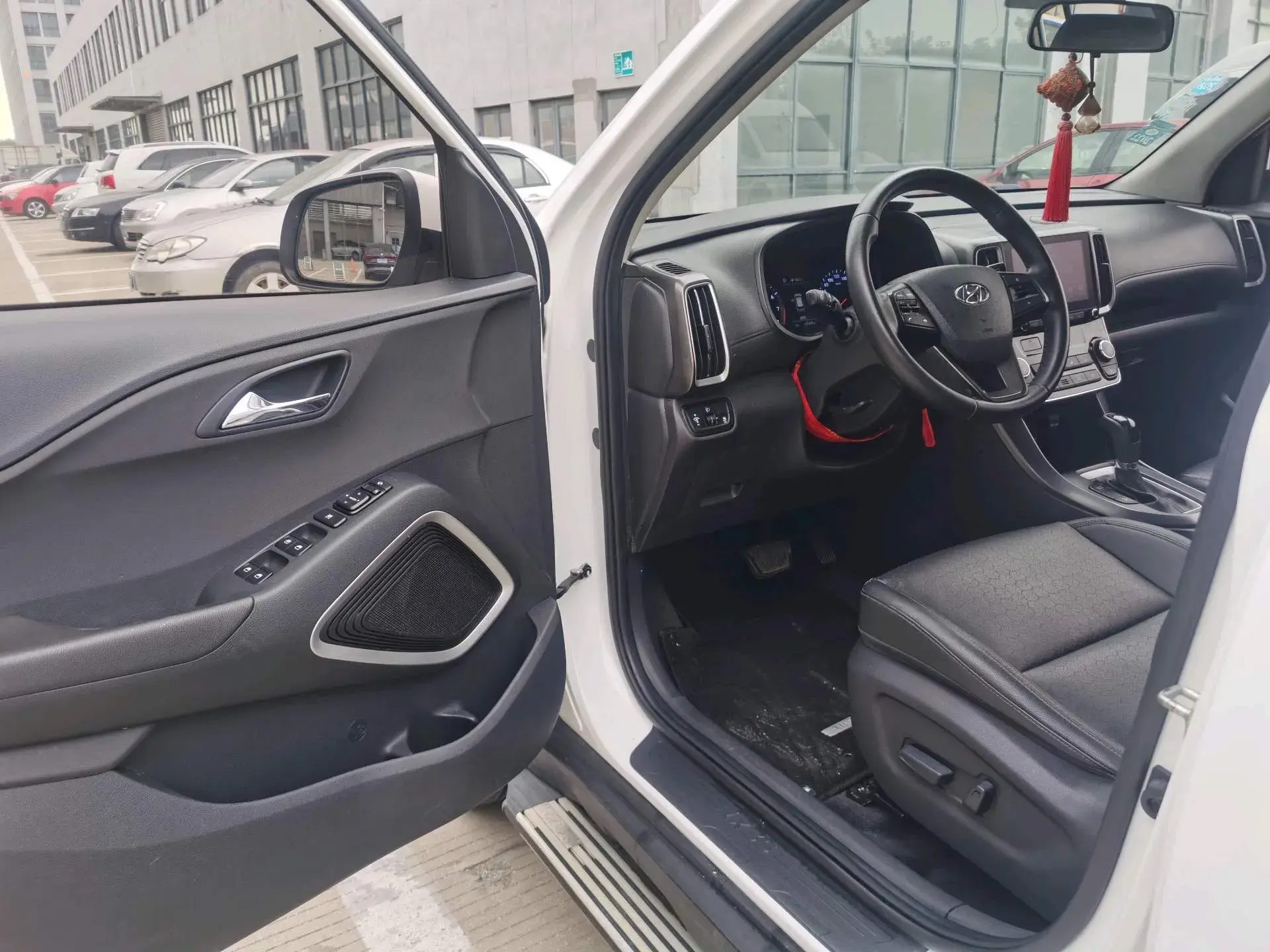 2018 HYUNDAI IX35 thumbnail 4