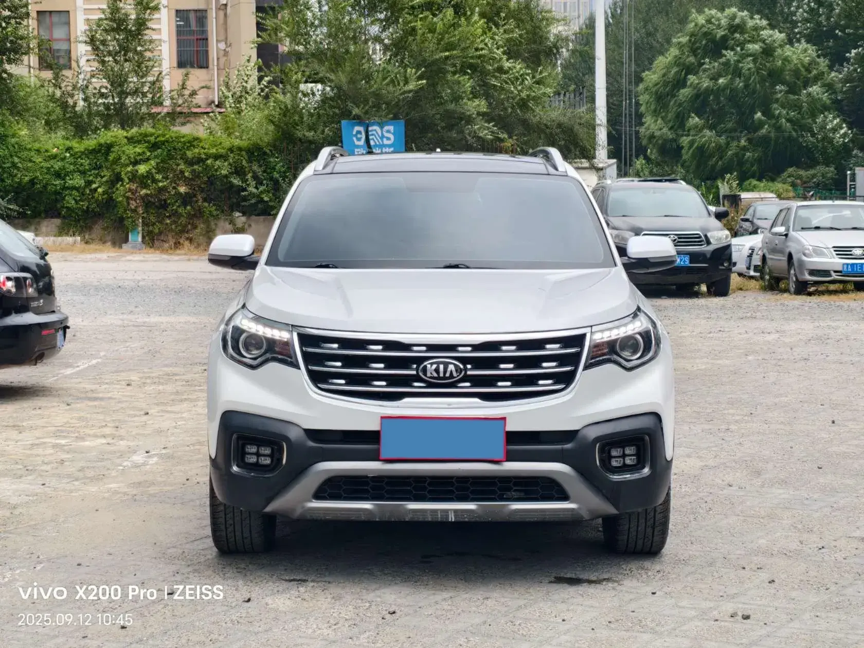 2018 KIA SPORTAGE thumbnail 2