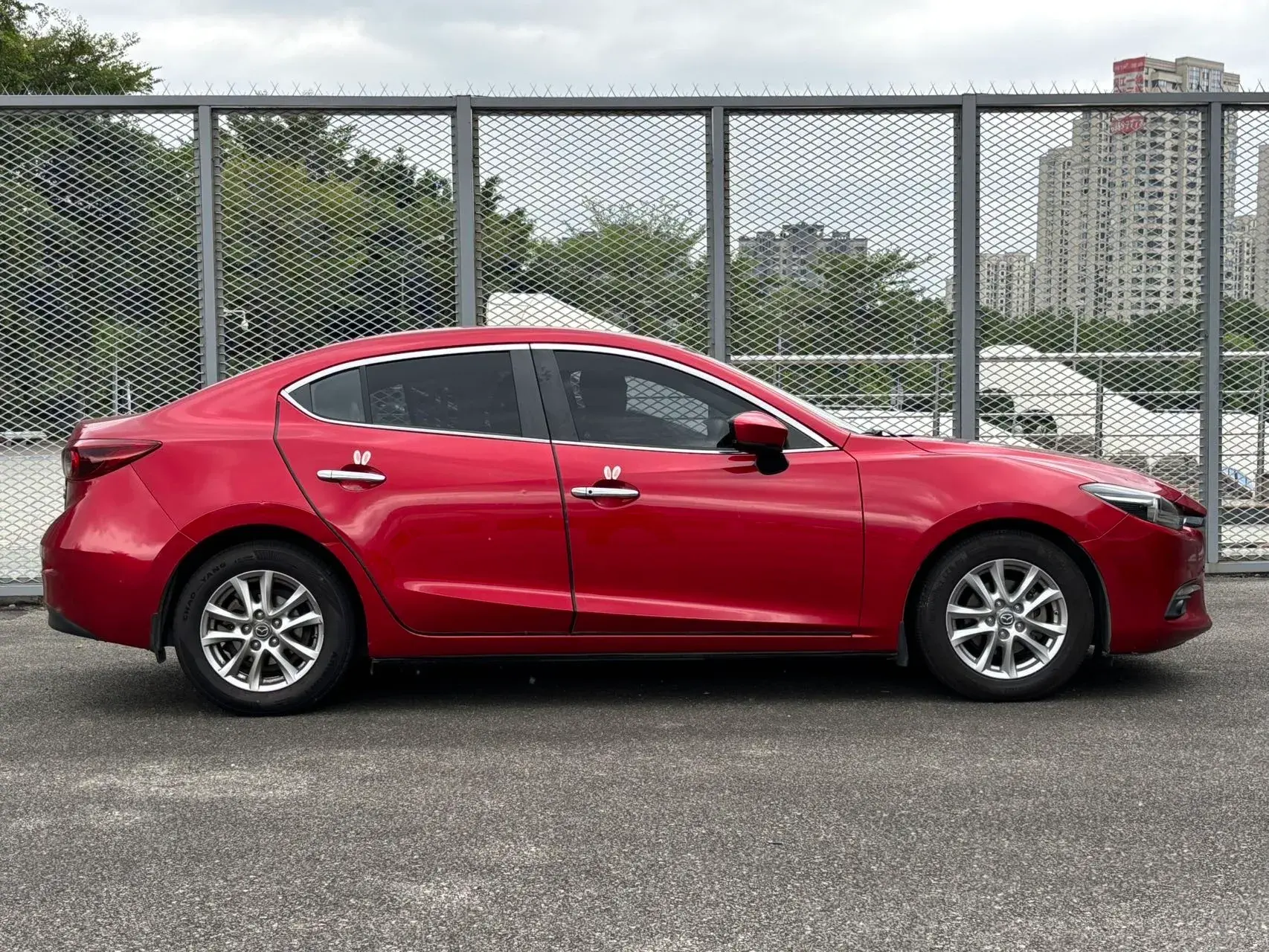 2017 MAZDA 3 thumbnail 3