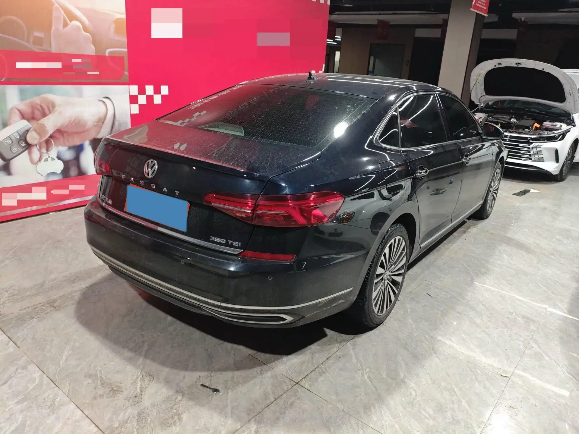 2019 VOLKSWAGEN PASSAT thumbnail 2