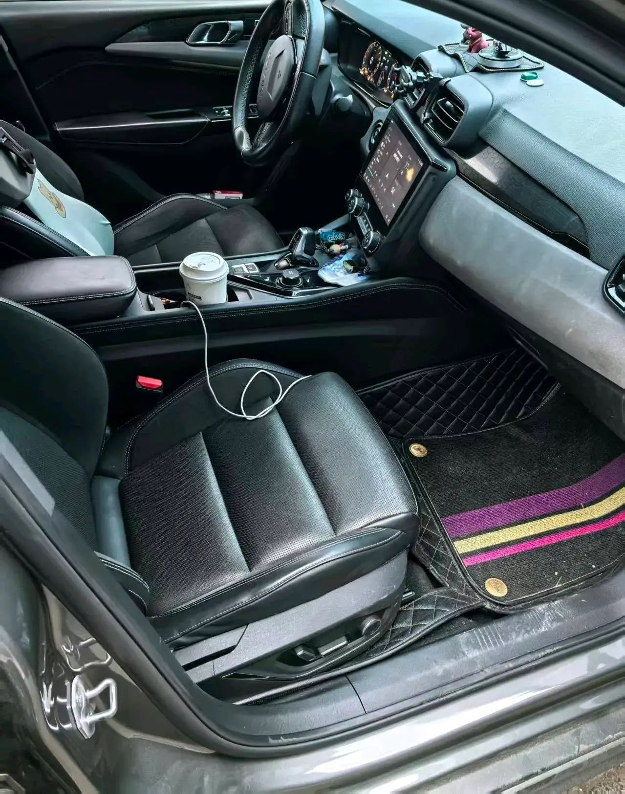 2021 LYNK&CO 03 thumbnail 4