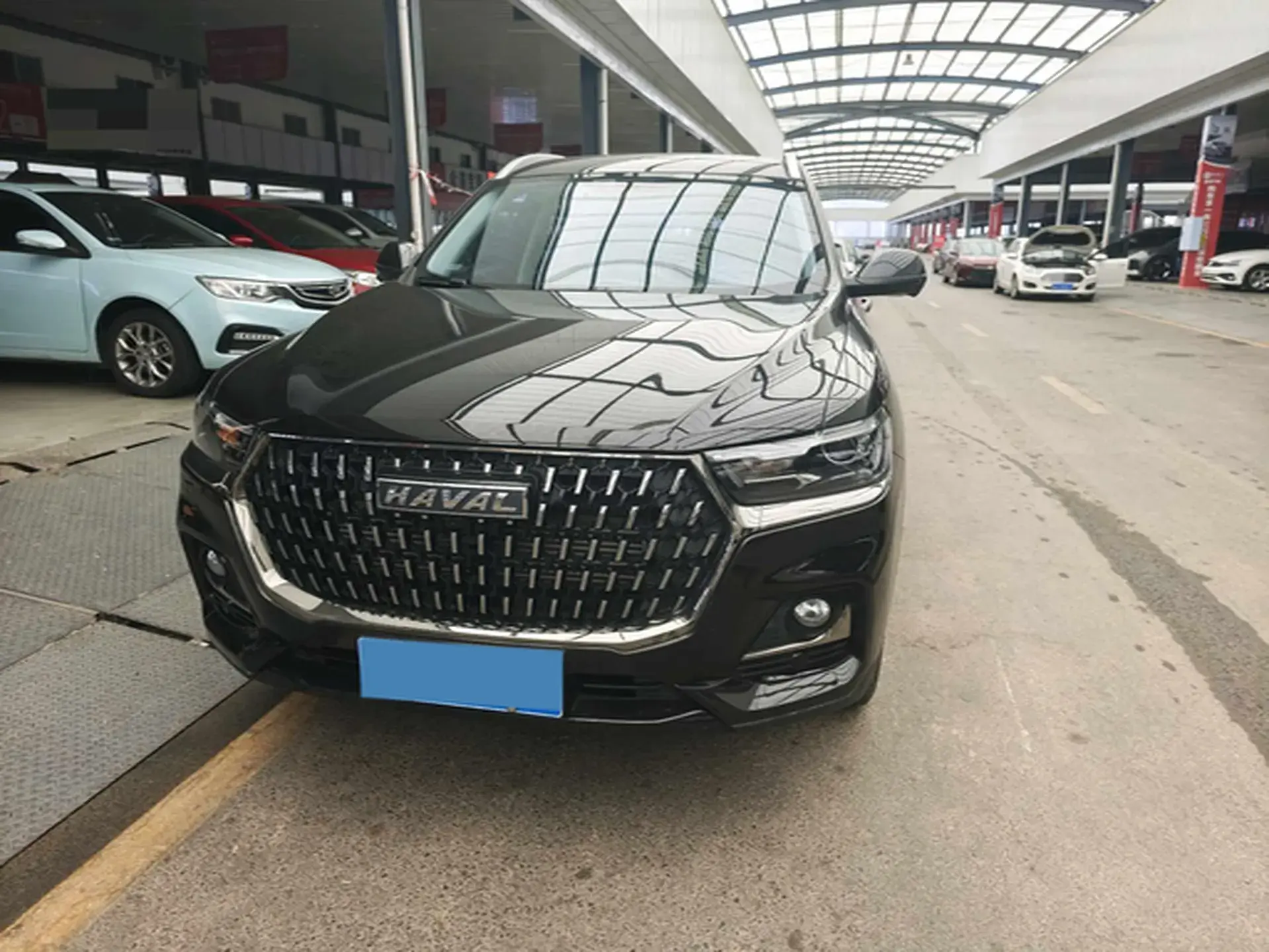 2023 HAVAL H6 thumbnail 2