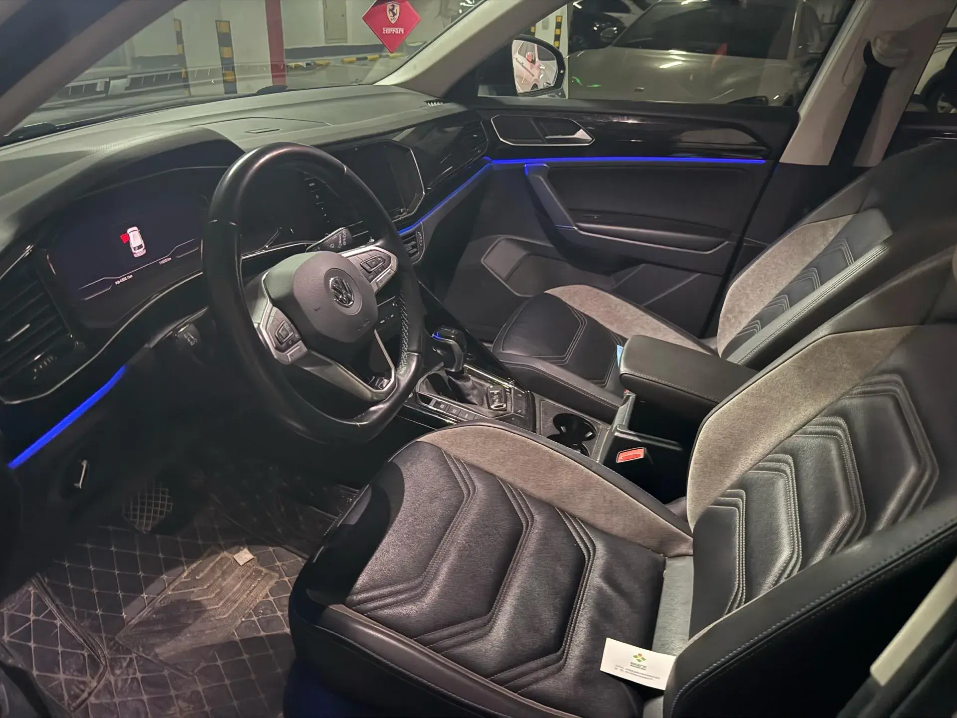 2020 VOLKSWAGEN TAYRON thumbnail 4