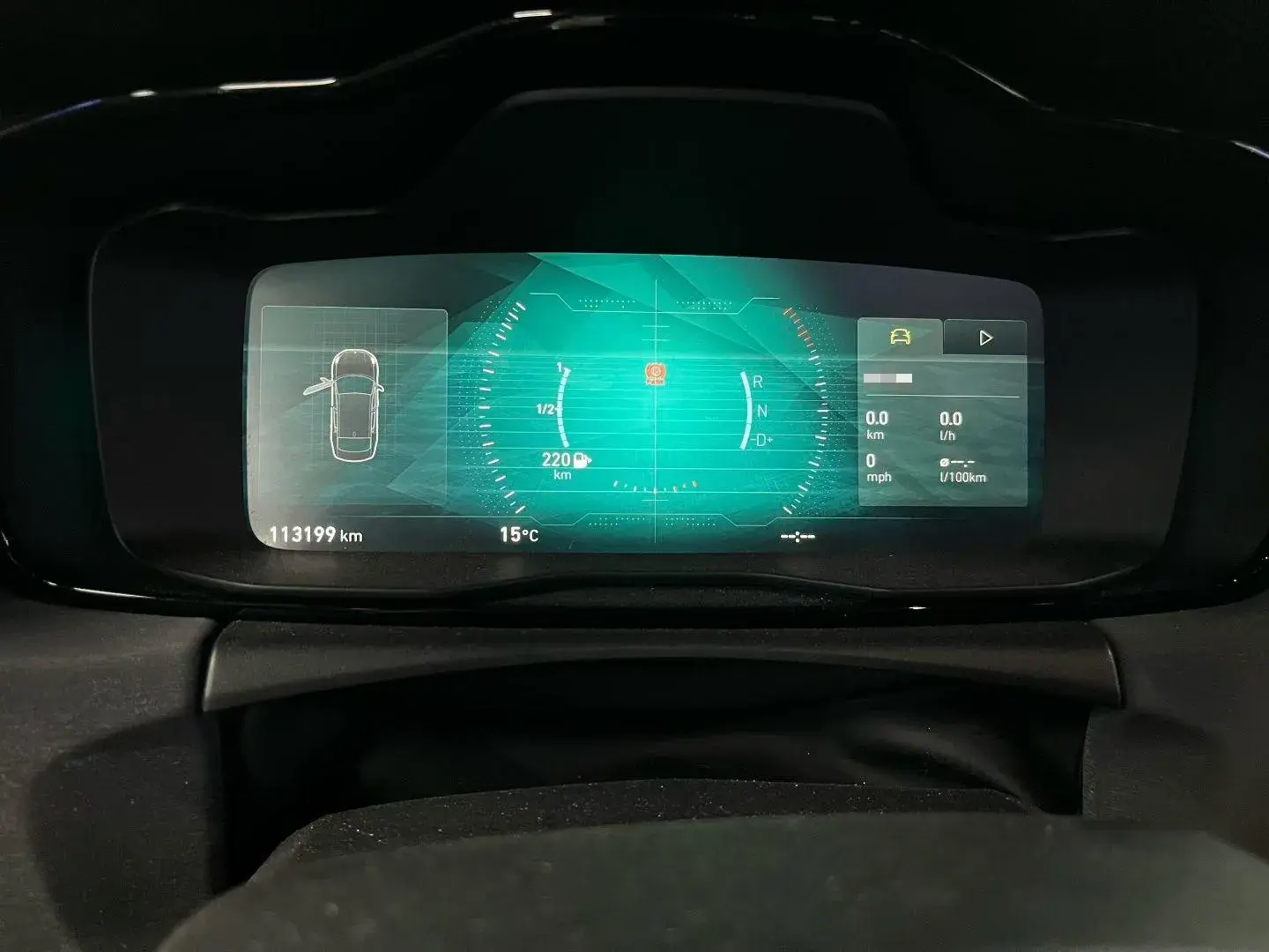 2018 LYNK&CO 03 thumbnail 4