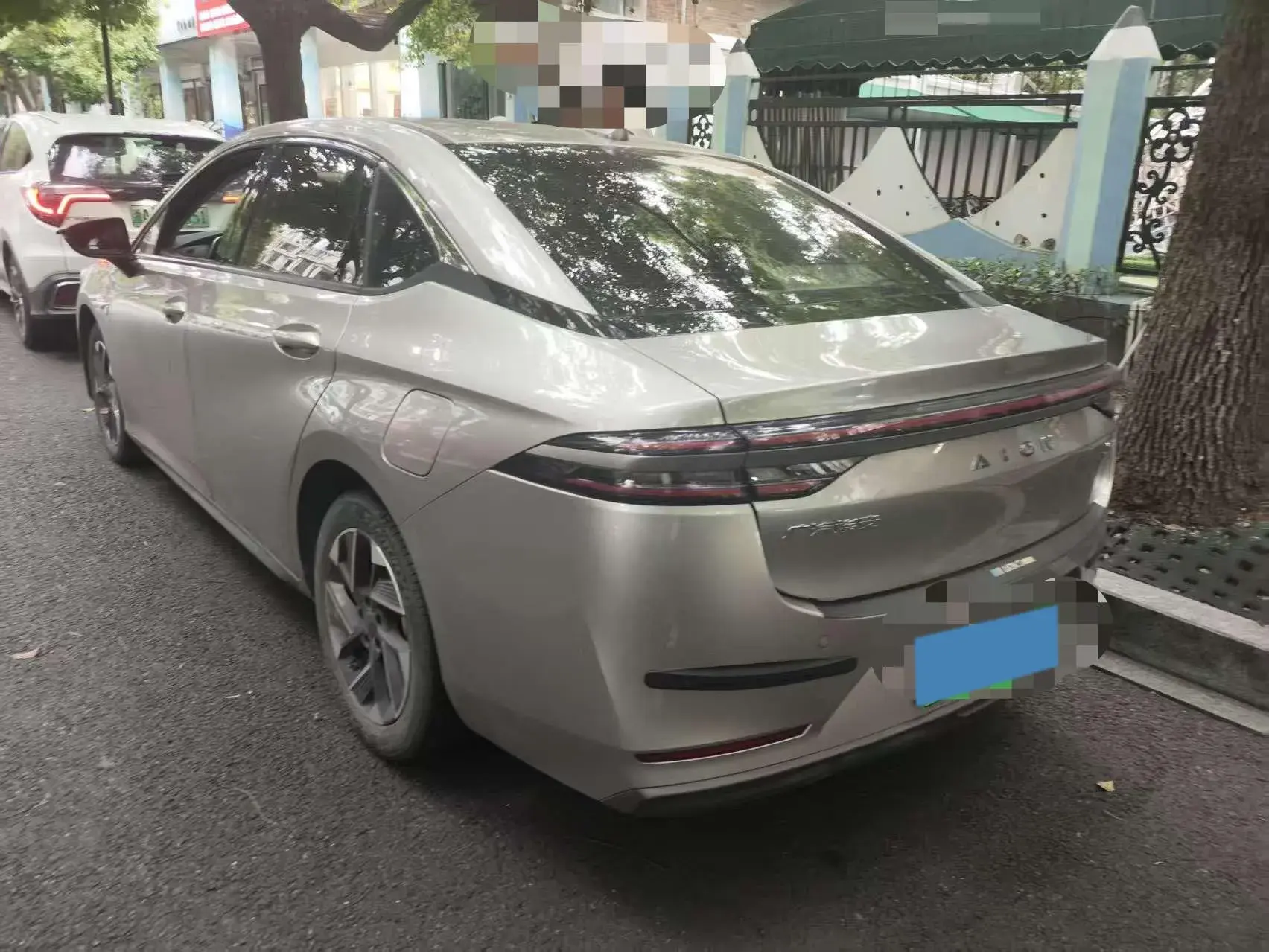 2025 AION S thumbnail 4