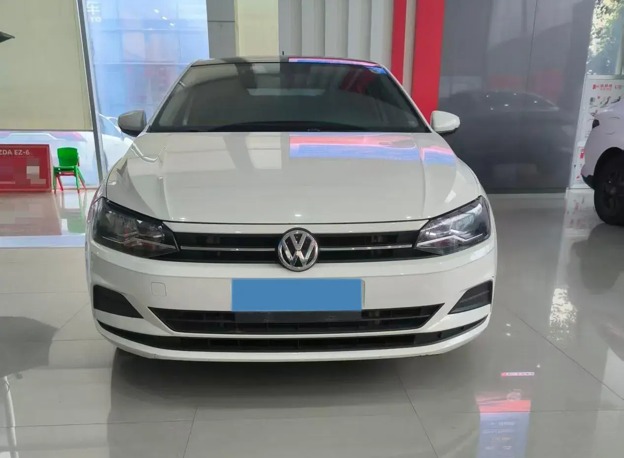 2019 VOLKSWAGEN POLO thumbnail 2