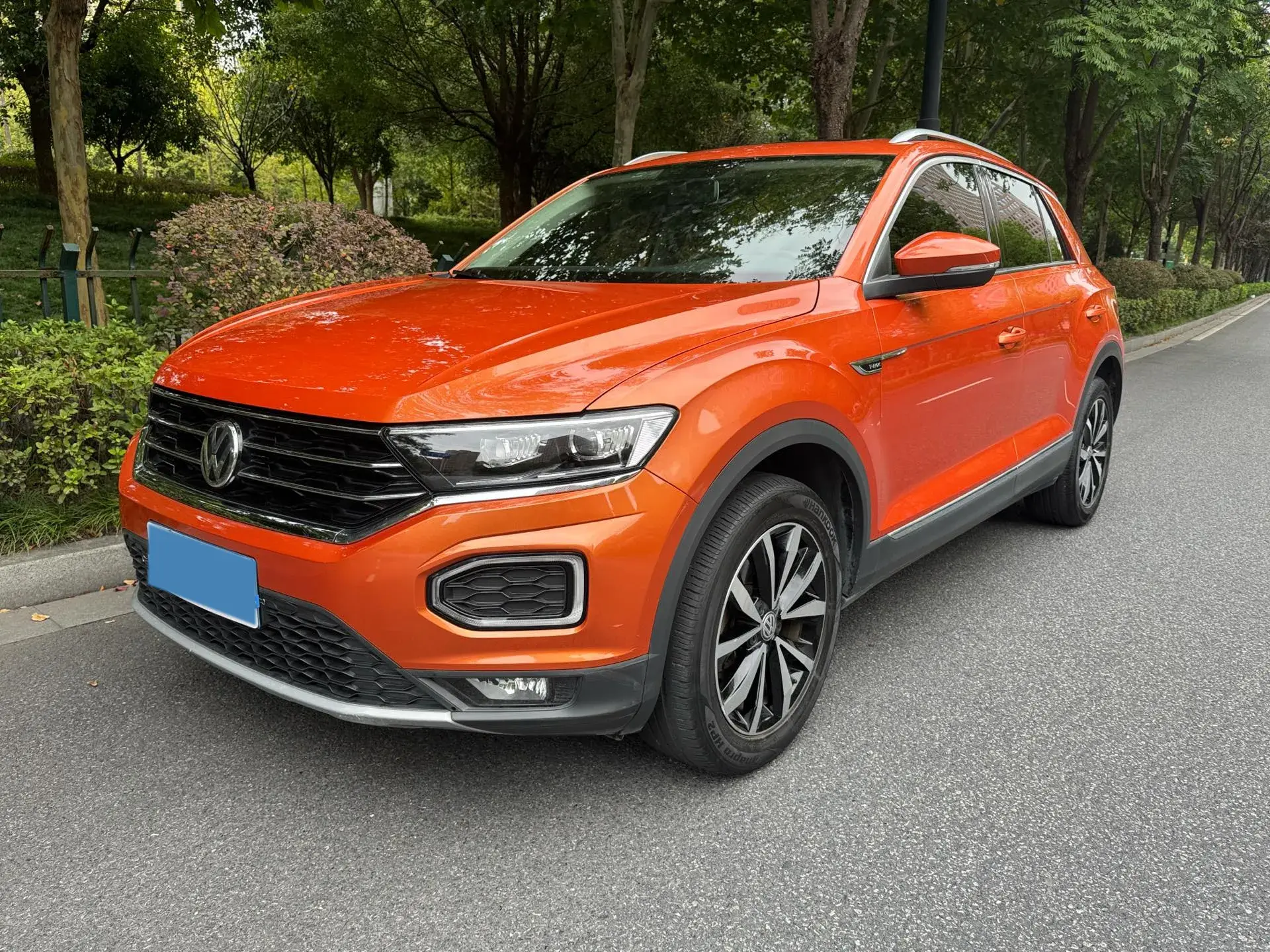 2018 VOLKSWAGEN T-ROC view 1