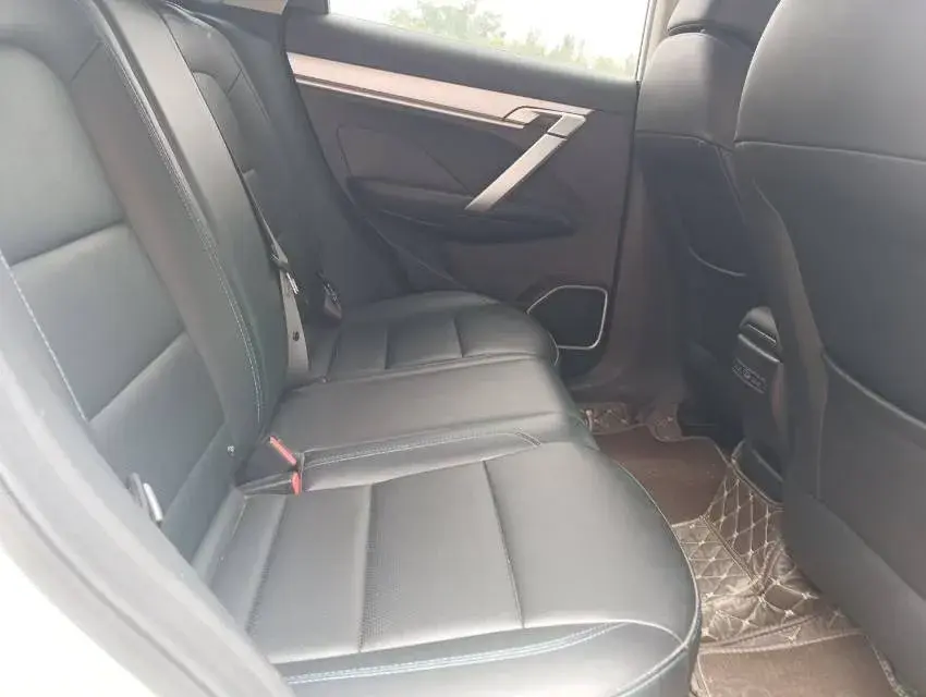 2020 GEELY COOLRAY thumbnail 3