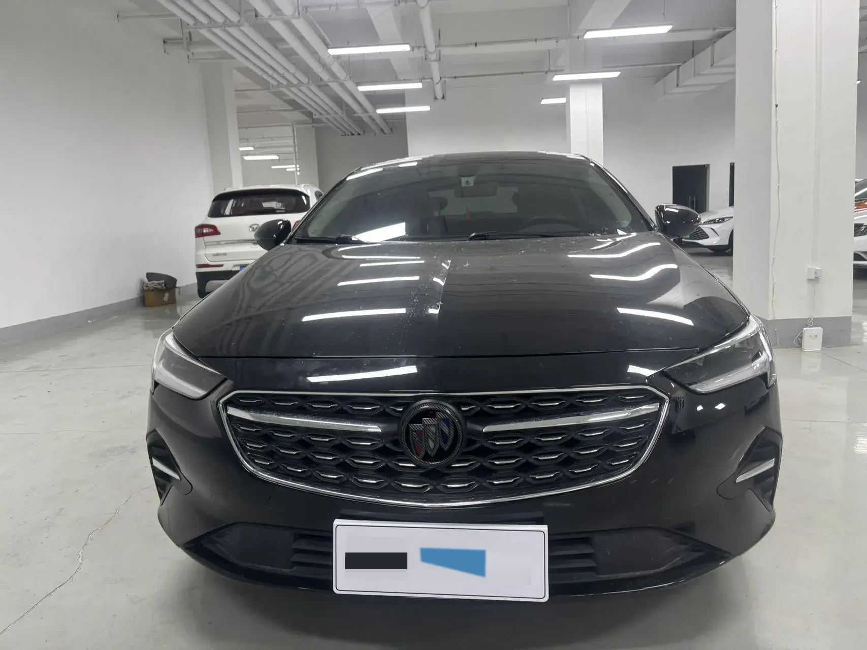 2023 BUICK REGAL thumbnail 2