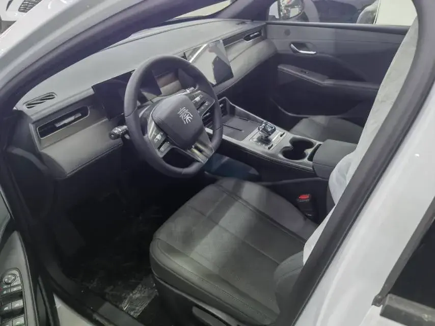 2024 BYD QIN thumbnail 2