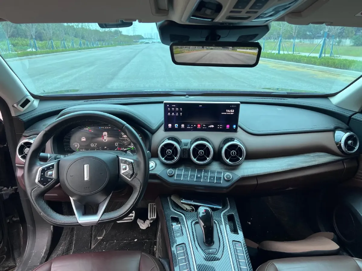 2020 WEY VV7 GT 2.0T 227HP L4 7DCT,autocango,china used car exporter,china ev exporter,chinese used car exporter,chinese used ev exporter