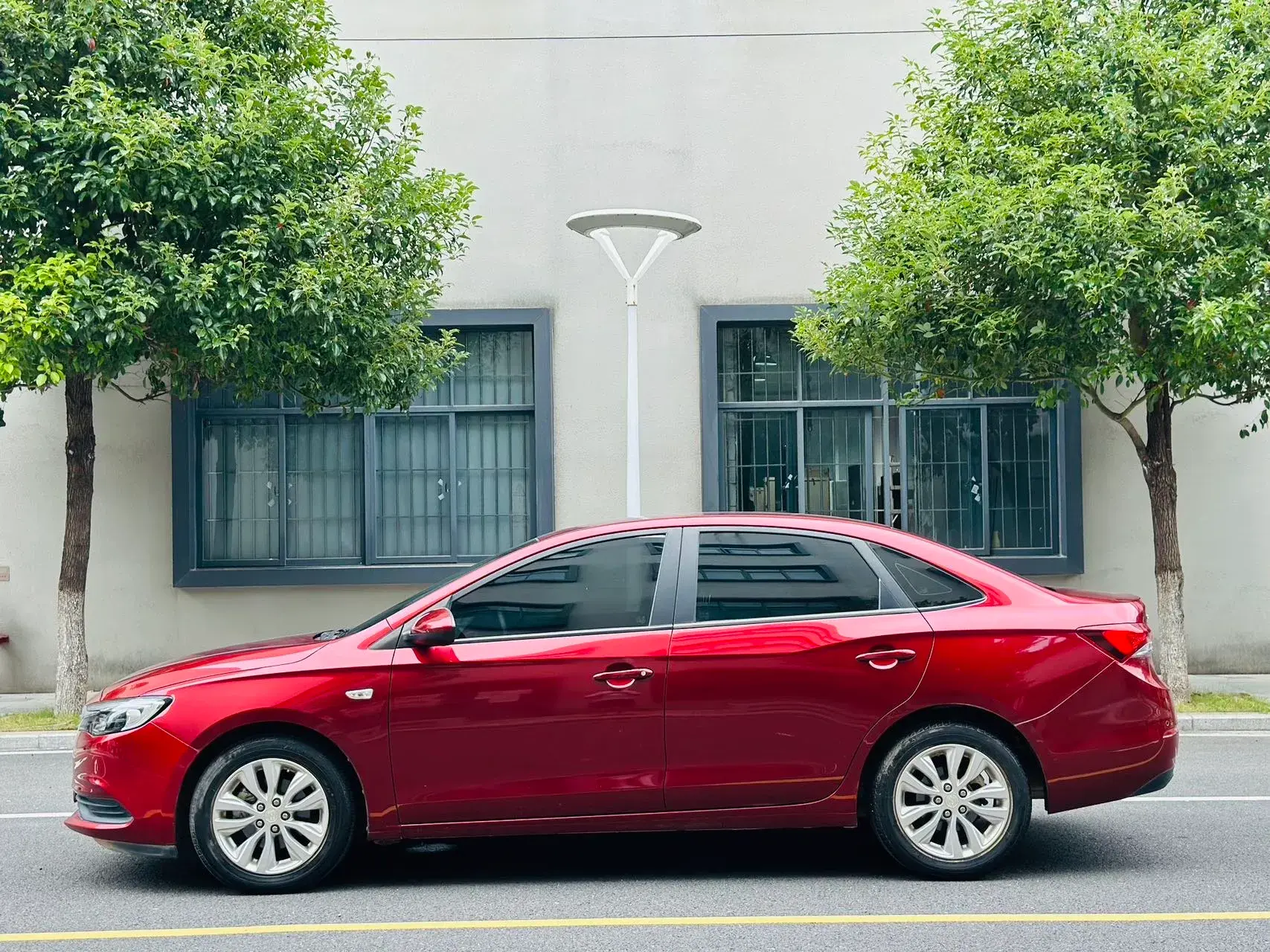 2021 BUICK EXCELLE thumbnail 2