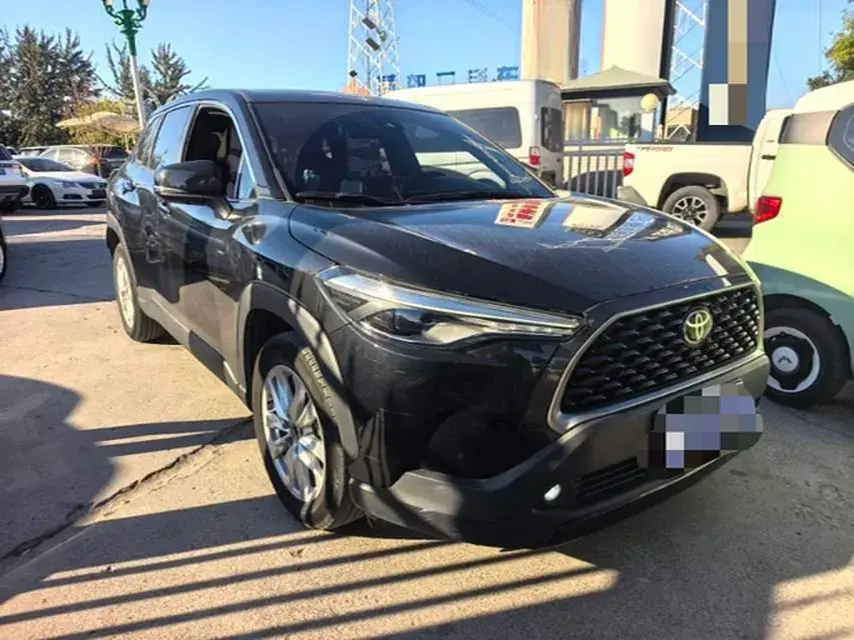 2022 TOYOTA COROLLA thumbnail 2