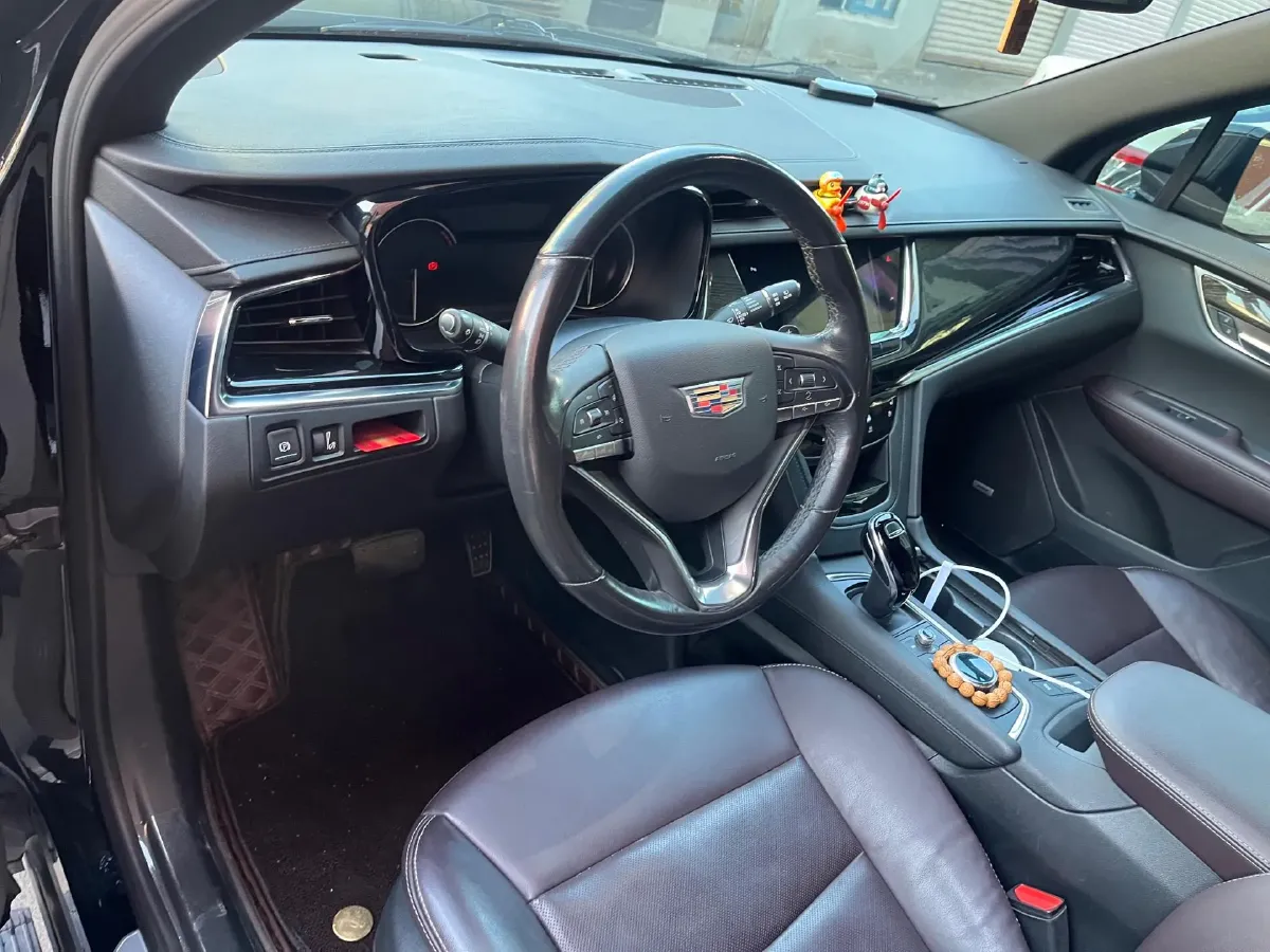 2021 Cadillac XT6 2.0T 237HP L4 9AT,autocango,china used car exporter,china ev exporter,chinese used car exporter,chinese used ev exporter