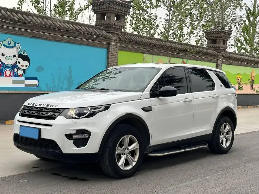 2018 LAND ROVER view 1