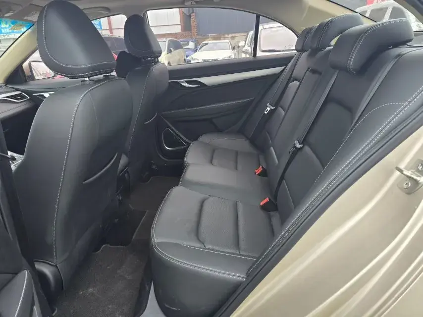 2018 GEELY EMGRAND thumbnail 4