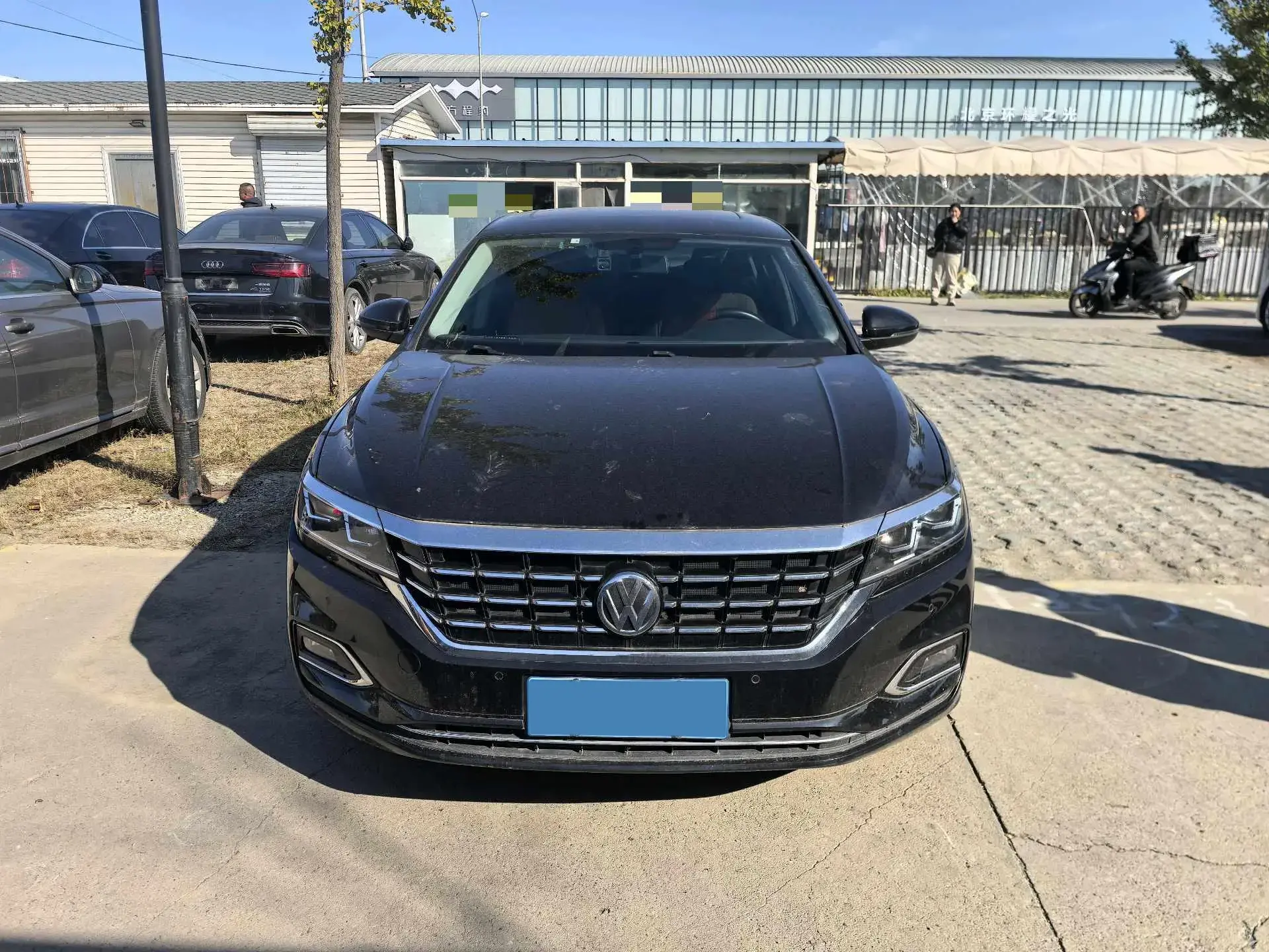 2019 VOLKSWAGEN PASSAT thumbnail 2