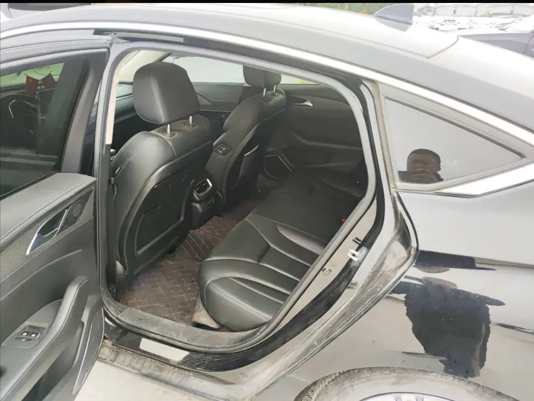 2020 HONGQI H5 thumbnail 3