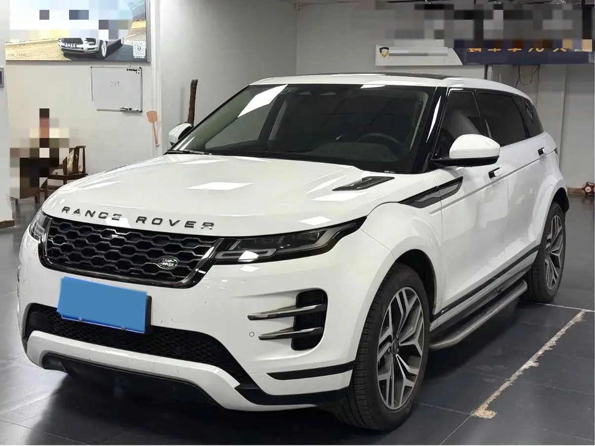2021 LAND ROVER view 1
