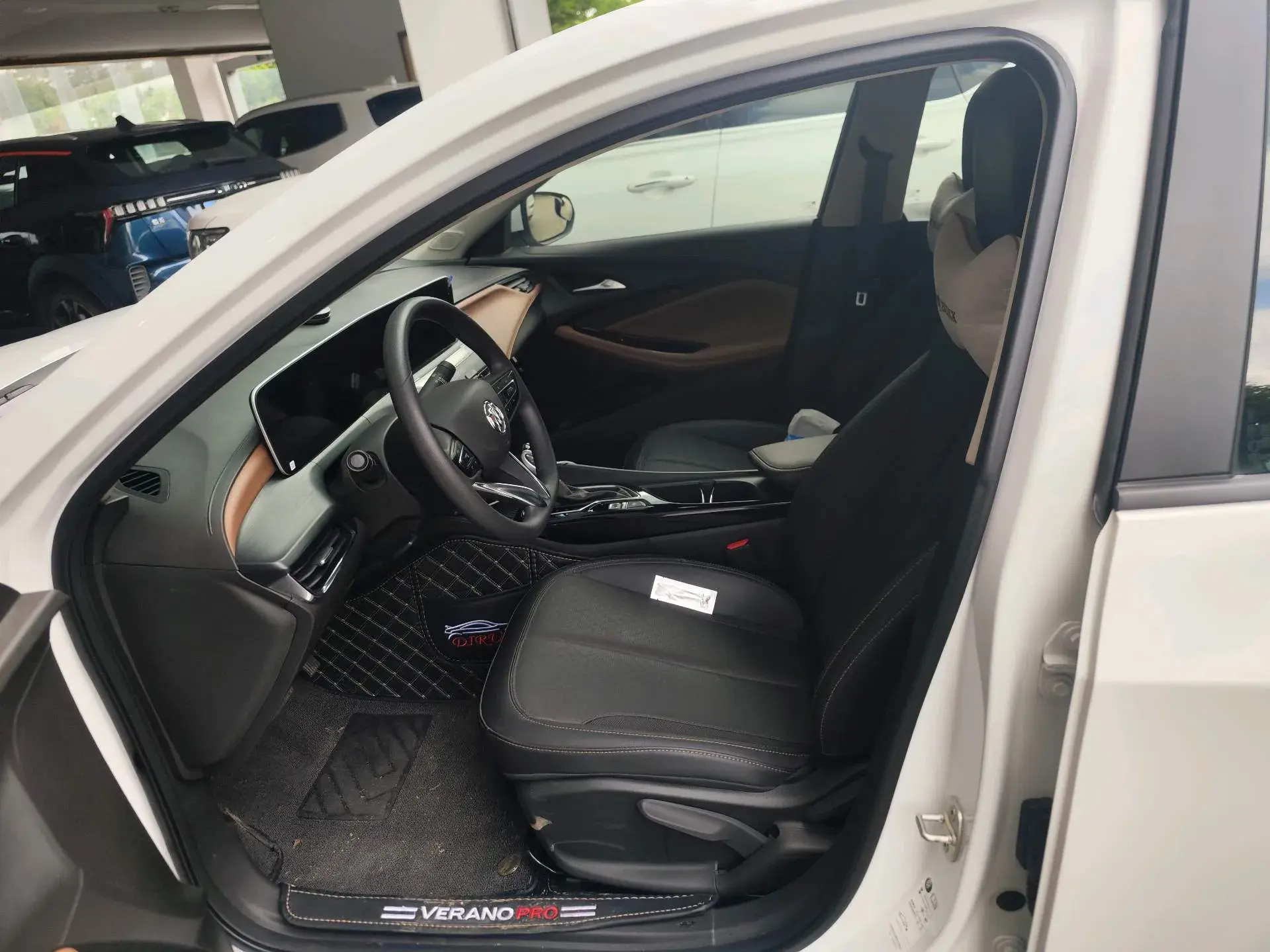 2022 BUICK VERANO thumbnail 2