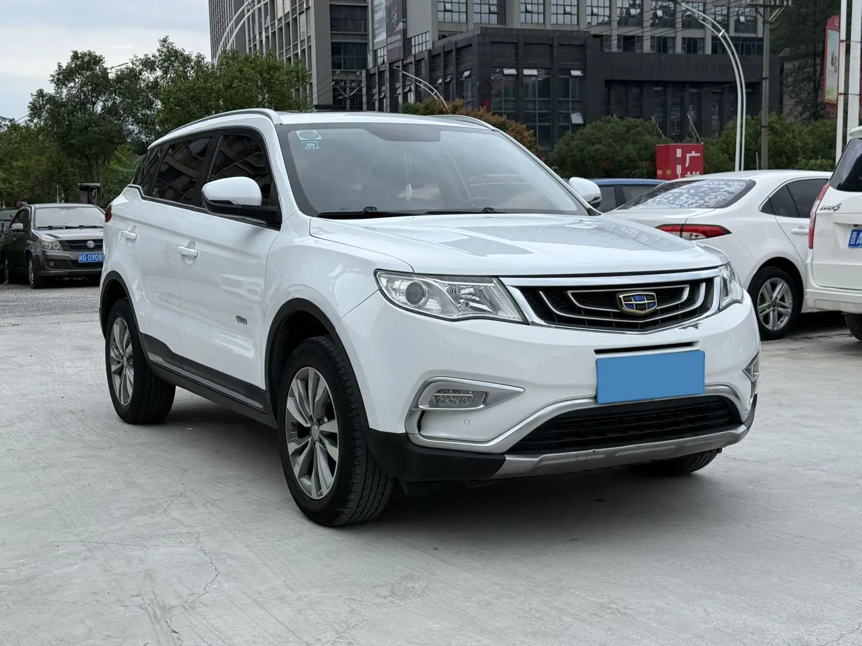 2016 GEELY AZKARRA thumbnail 3