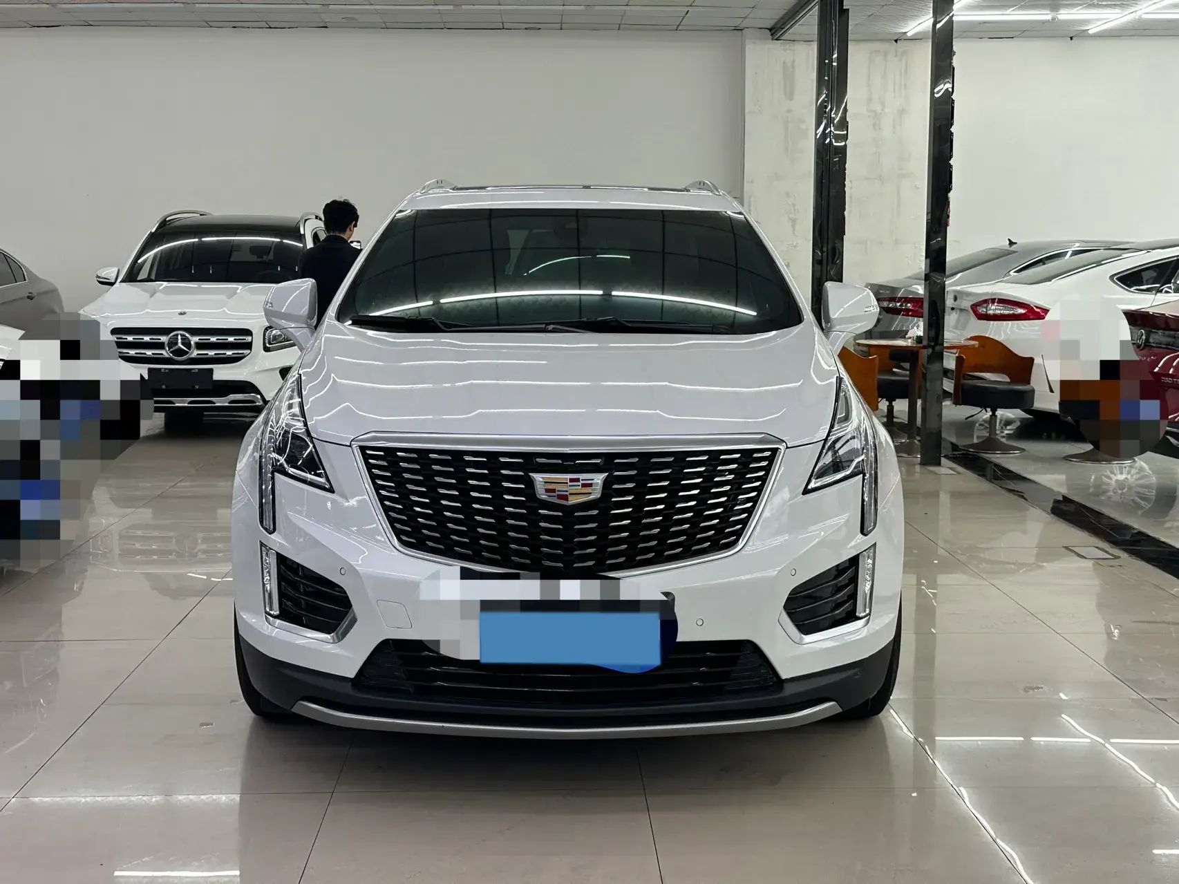 2022 CADILLAC XT5 thumbnail 2