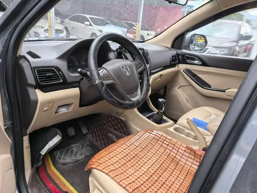 2014 BAOJUN 730 thumbnail 4