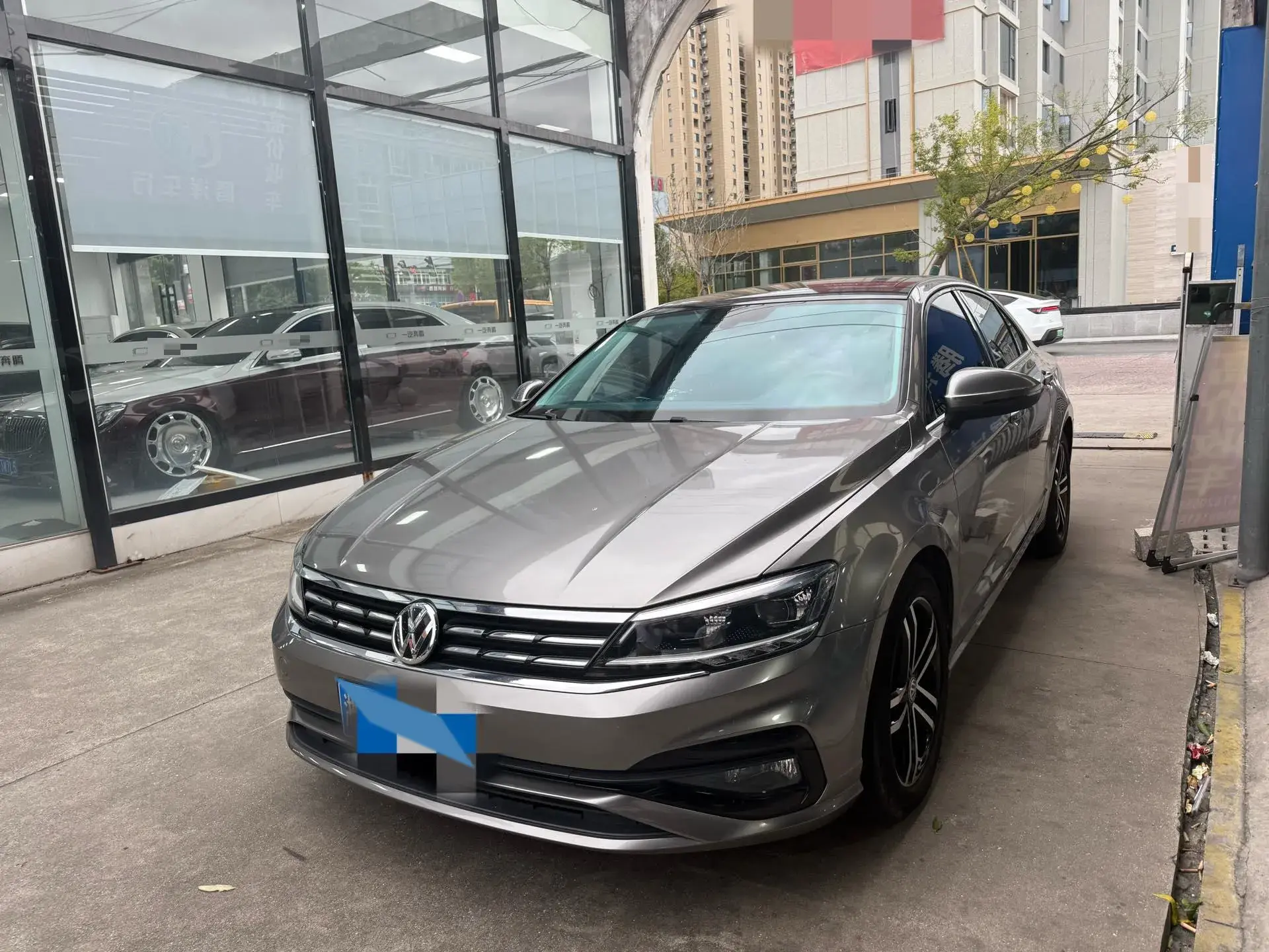 2019 VOLKSWAGEN LAMANDO view 1