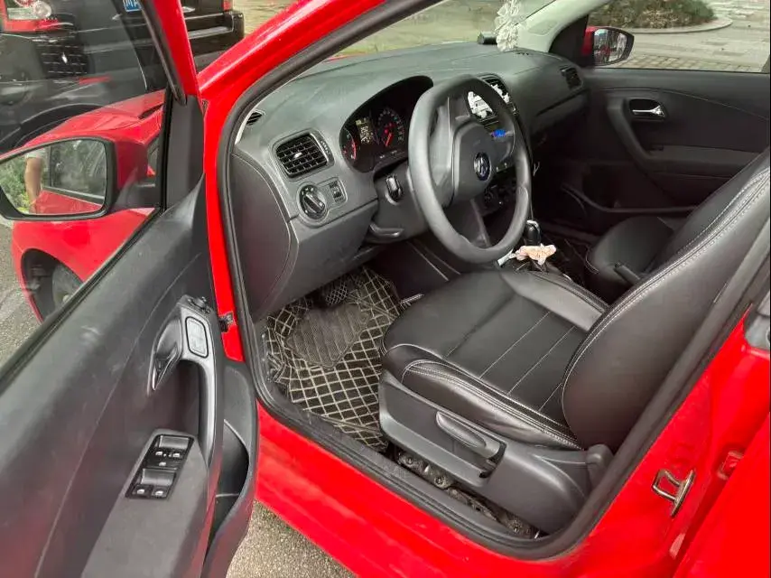 2018 VOLKSWAGEN POLO thumbnail 2