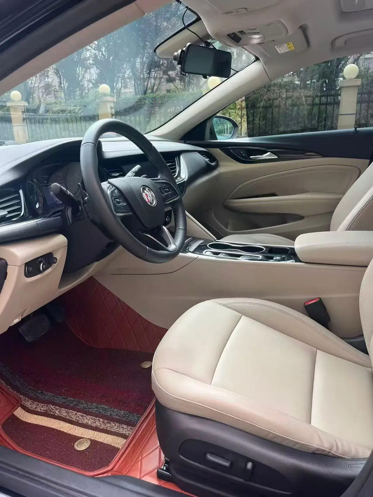 2021 BUICK REGAL thumbnail 3