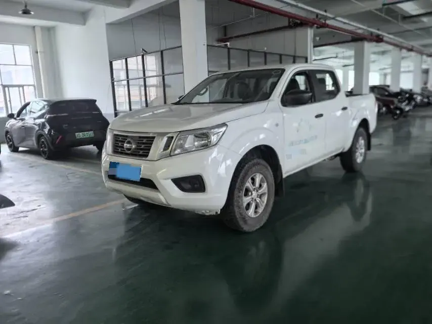 2017 Nissan Navara 2.5L 184HP L4 5MT