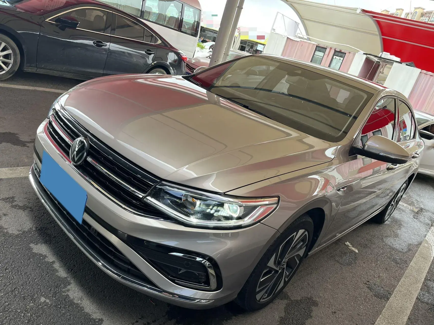 2023 VOLKSWAGEN BORA view 1