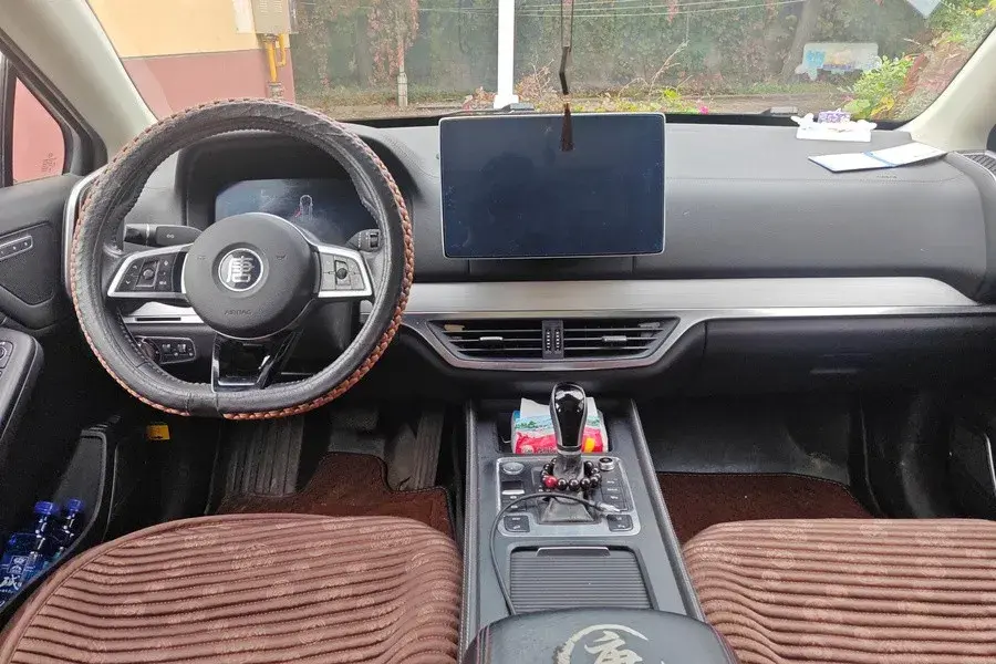 2018 BYD TANG thumbnail 4