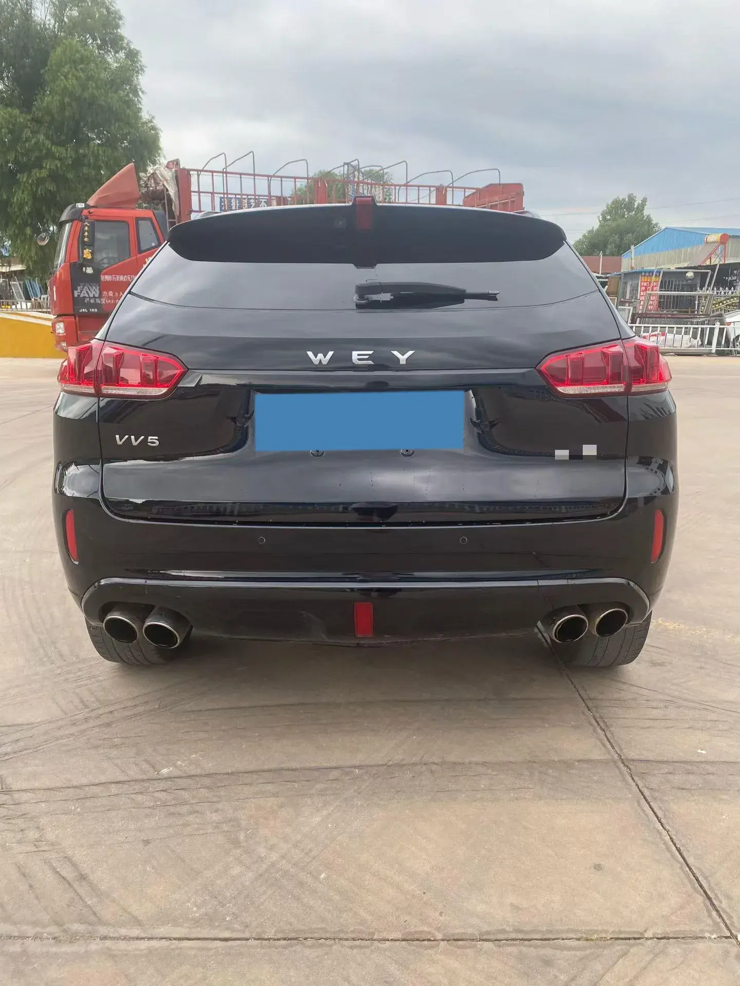 2017 WEY VV5 thumbnail 4