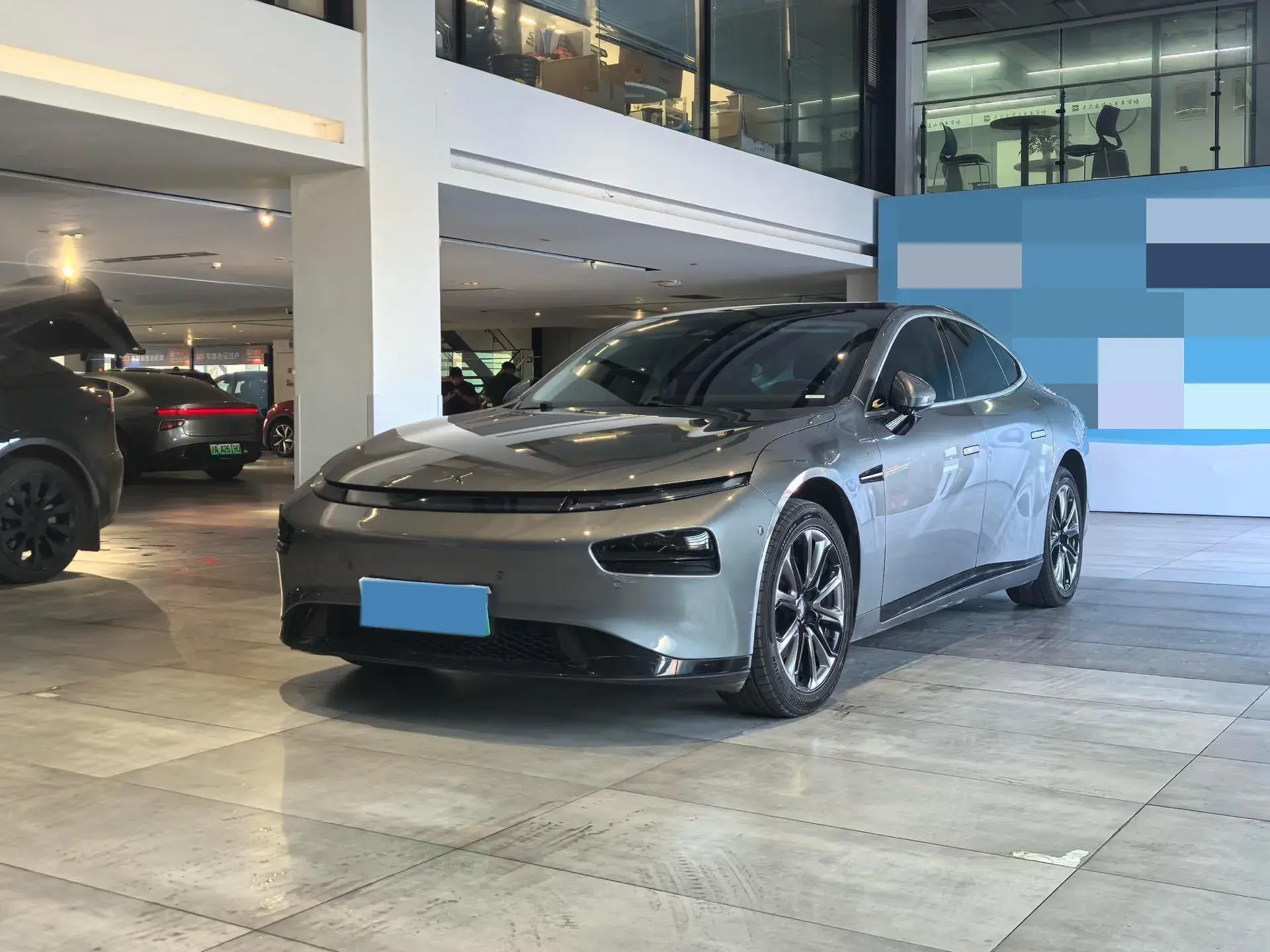 2020 XPENG P7 view 1